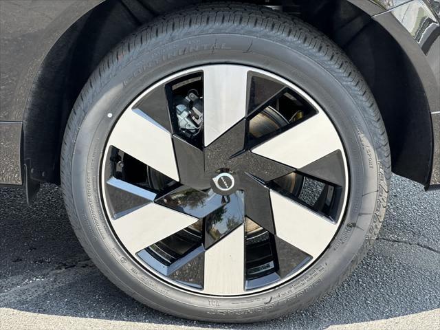 new 2025 Volvo XC60 Plug-In Hybrid car, priced at $52,992