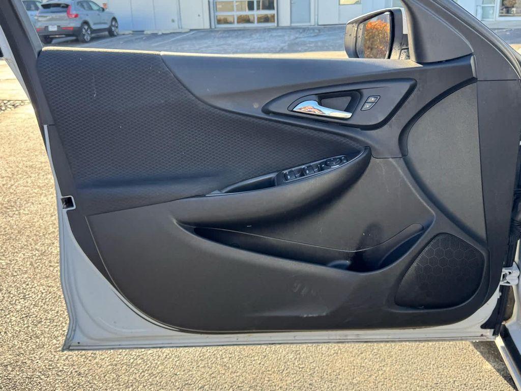 used 2023 Chevrolet Malibu car, priced at $15,998