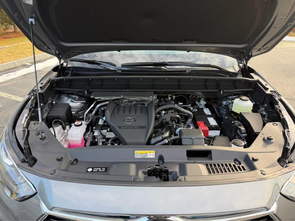 new 2026 Toyota Highlander car, priced at $55,388