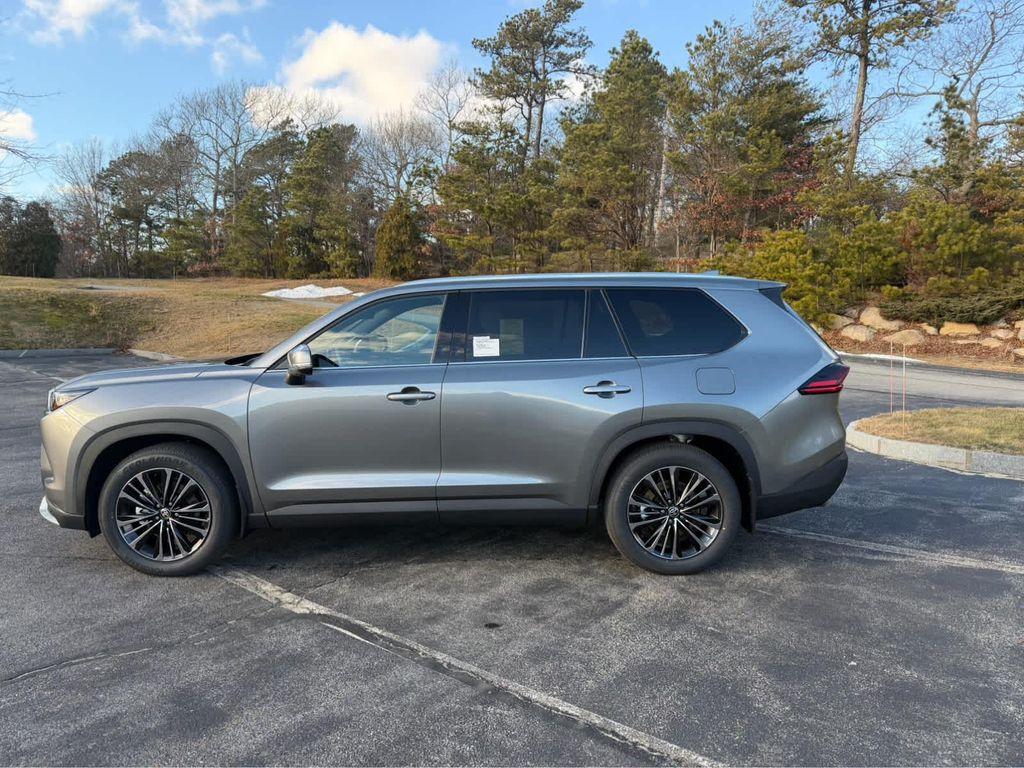 new 2026 Toyota Grand Highlander Hybrid car, priced at $62,468
