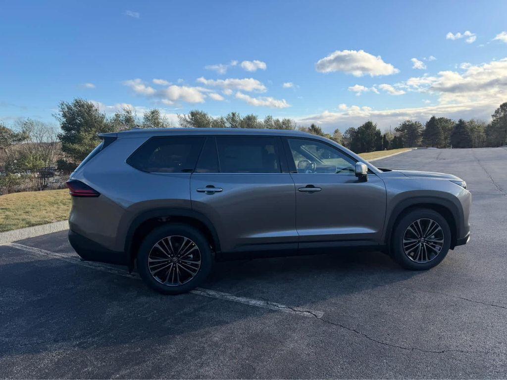 new 2026 Toyota Grand Highlander Hybrid car, priced at $62,468