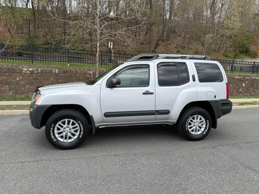 2015 Brilliant Silver Nissan Xterra