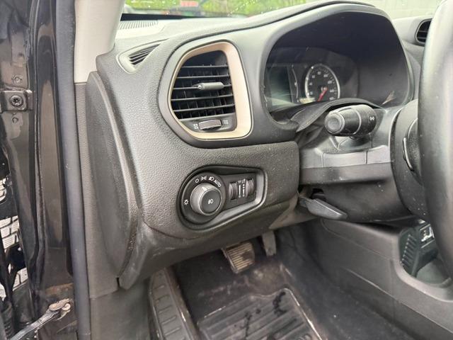 used 2015 Jeep Renegade car, priced at $7,995