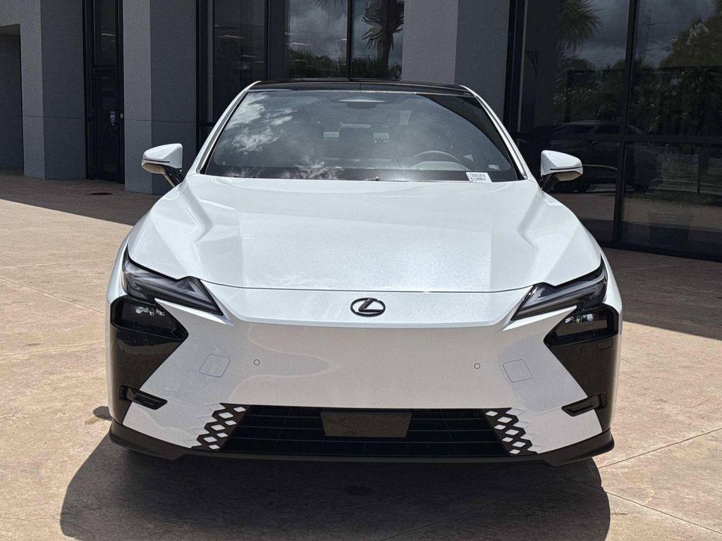 new 2026 Lexus ES 350e car, priced at $55,202