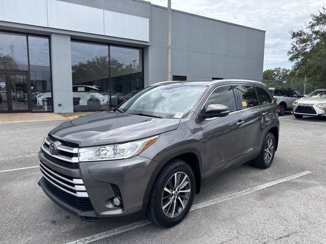 used 2019 Toyota Highlander car, priced at $19,990