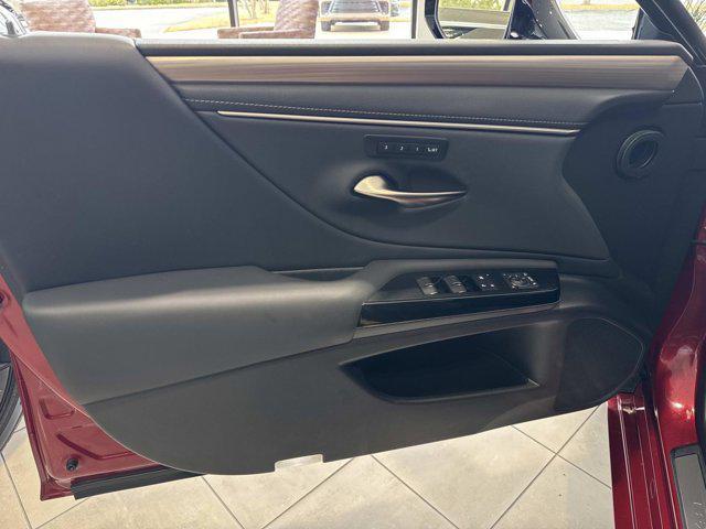 used 2023 Lexus ES 350 car, priced at $38,929