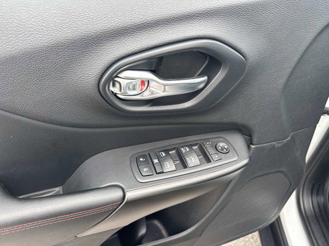 used 2020 Jeep Cherokee car, priced at $23,850
