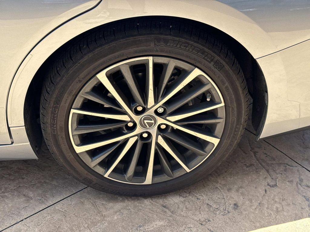 used 2024 Lexus ES 350 car, priced at $44,495