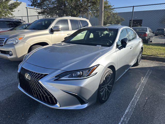 used 2025 Lexus ES 350 car