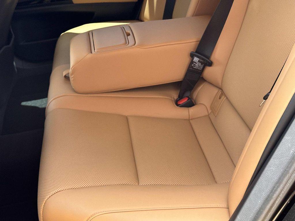 used 2022 Lexus ES 350 car, priced at $35,975