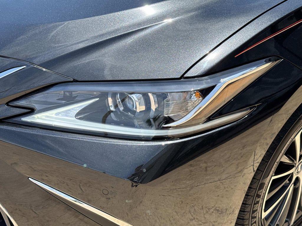used 2022 Lexus ES 350 car, priced at $35,975