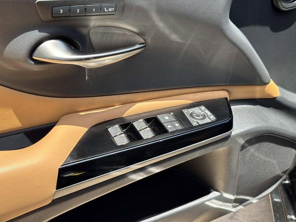 used 2022 Lexus ES 350 car, priced at $35,975