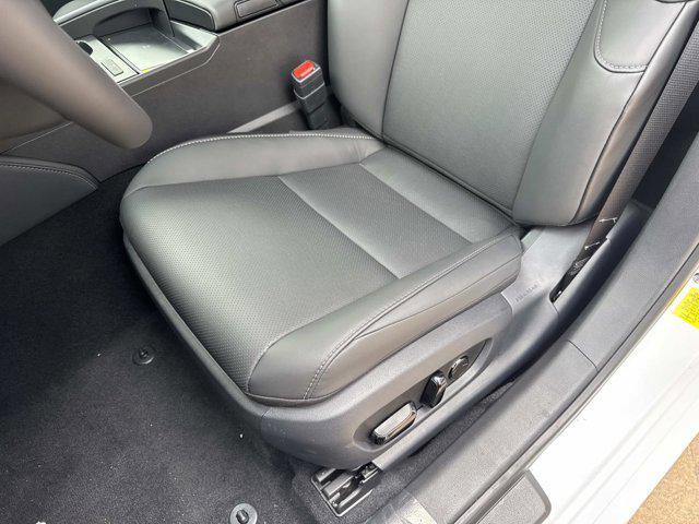 new 2025 Lexus ES 350 car, priced at $48,439