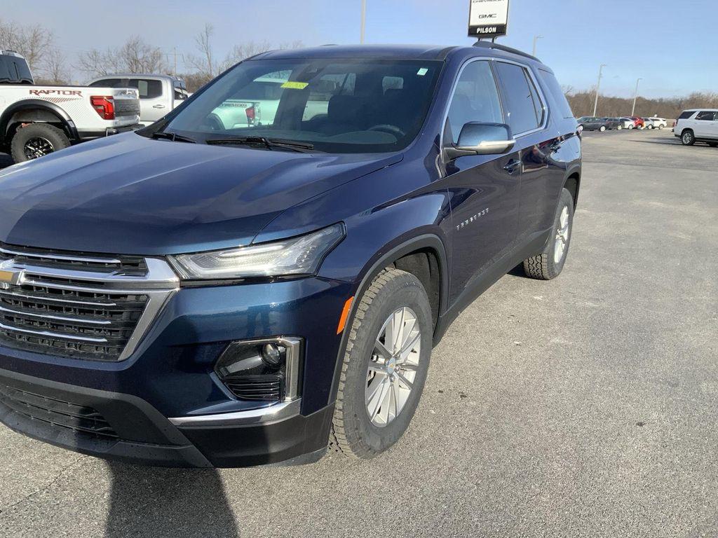 used 2023 Chevrolet Traverse car, priced at $31,000