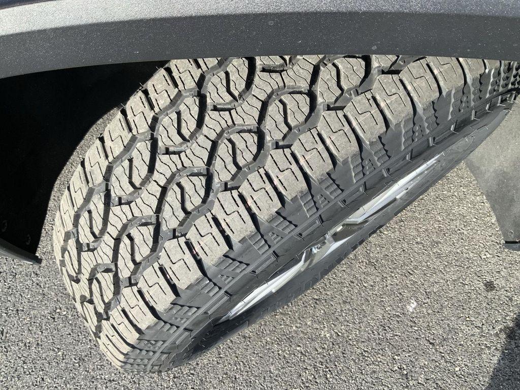 used 2023 Chevrolet Traverse car, priced at $31,000