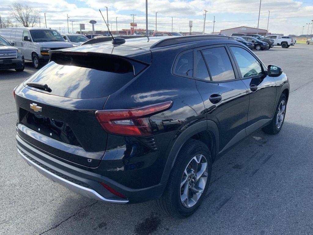 used 2025 Chevrolet Trax car, priced at $21,200