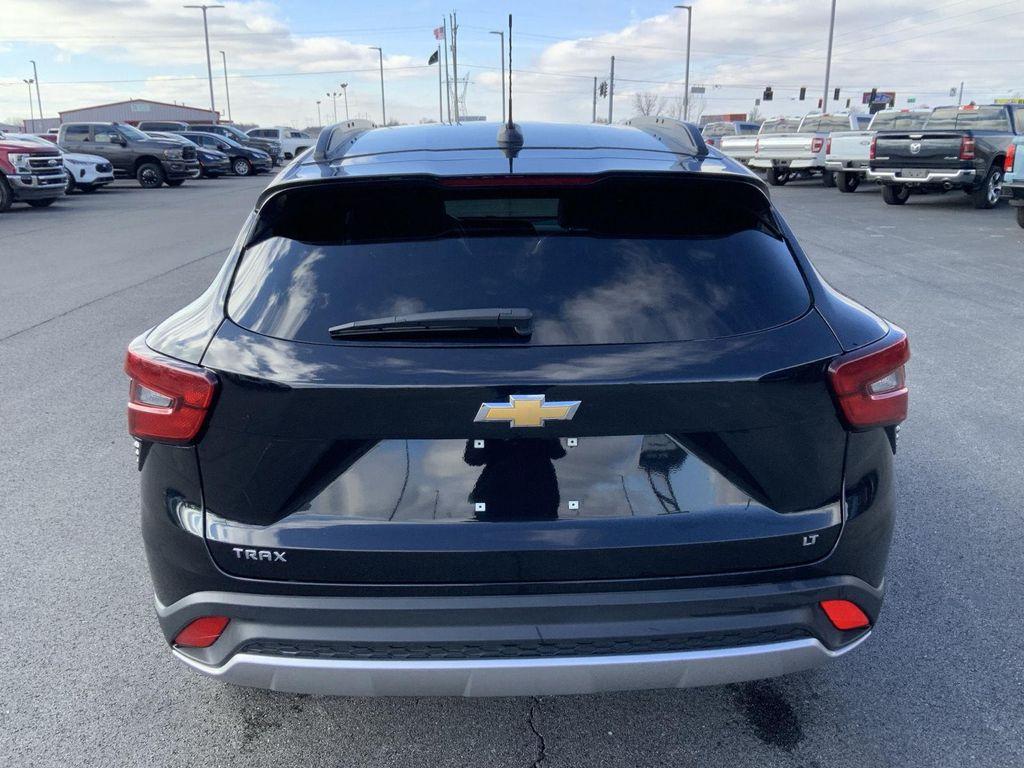 used 2025 Chevrolet Trax car, priced at $21,200