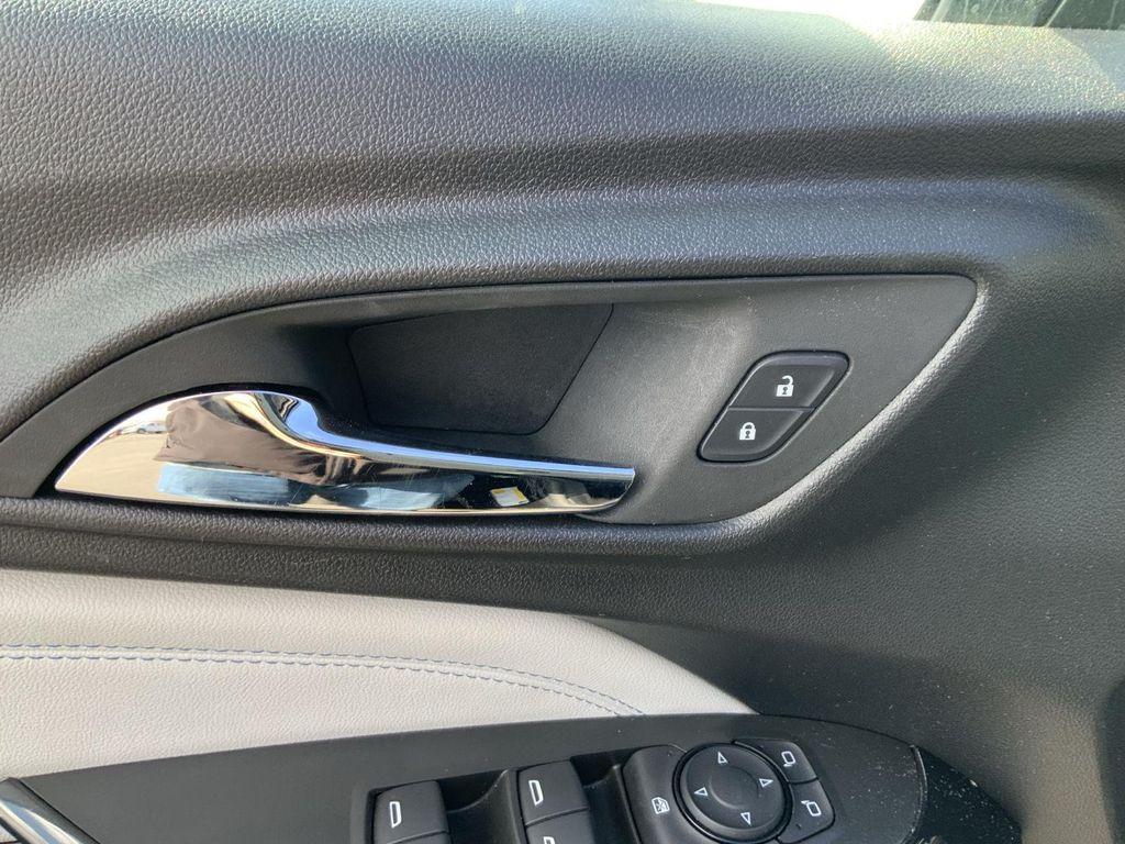 used 2025 Chevrolet Trax car, priced at $21,200