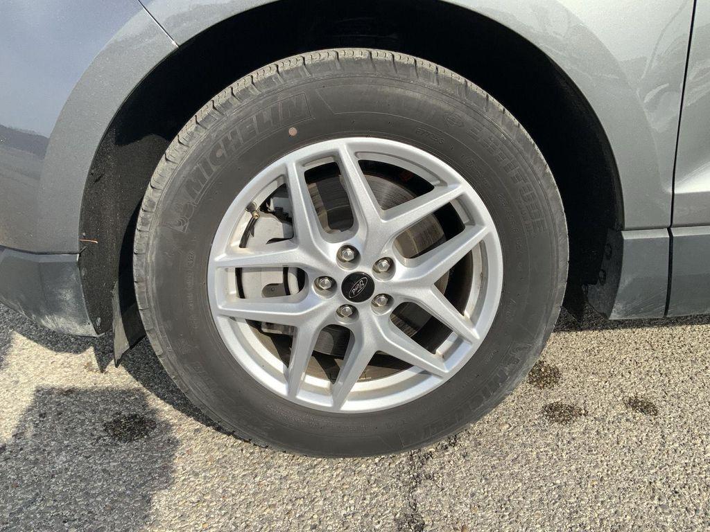 used 2024 Ford Edge car, priced at $22,200