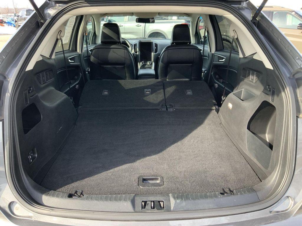 used 2024 Ford Edge car, priced at $22,200