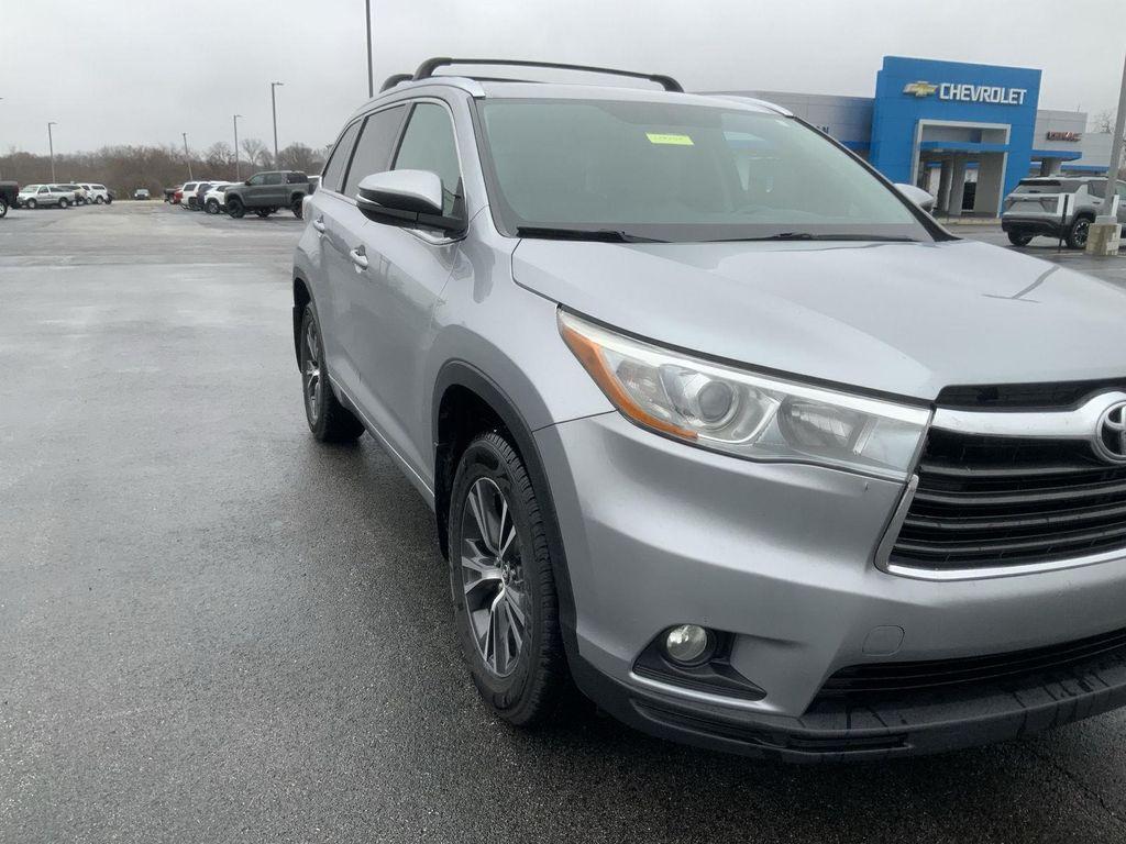 used 2016 Toyota Highlander car, priced at $14,500