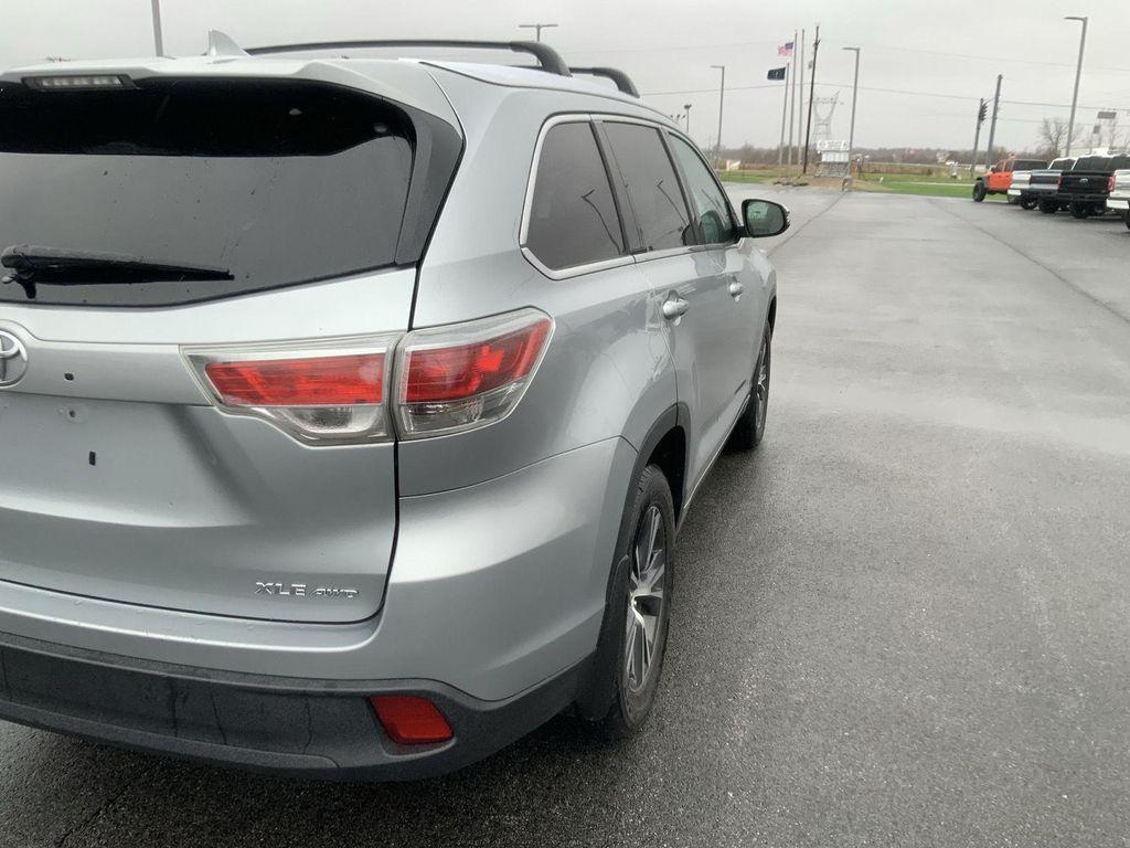 used 2016 Toyota Highlander car, priced at $14,500