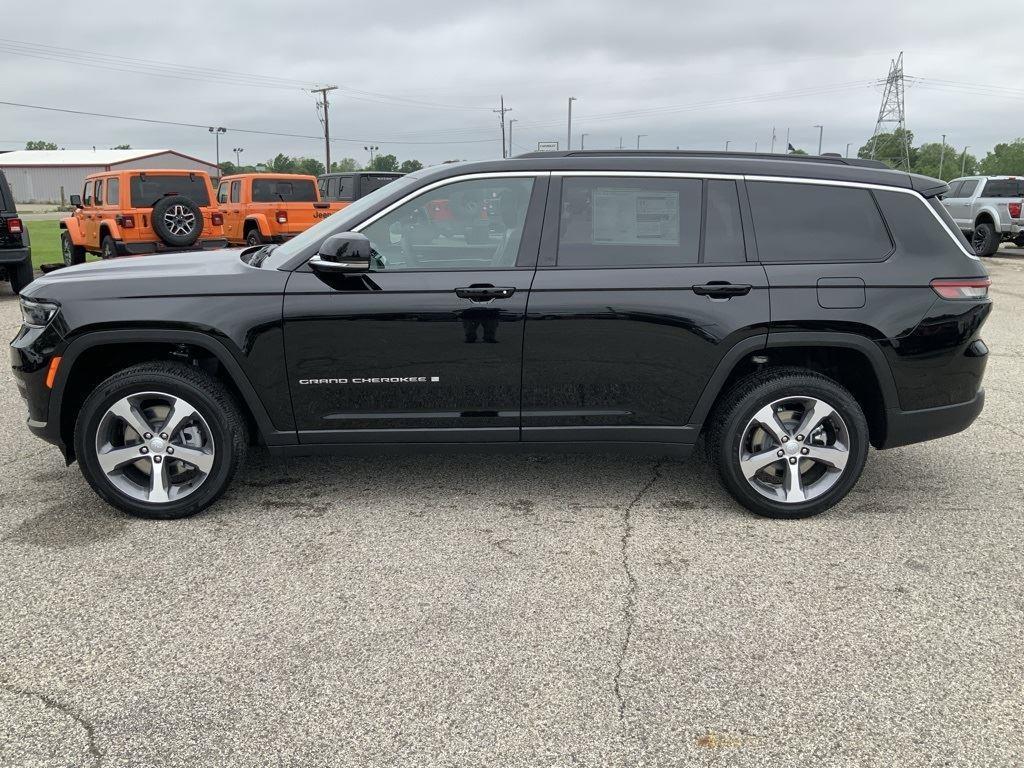 new 2025 Jeep Grand Cherokee L car, priced at $43,978