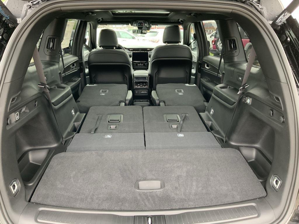 new 2025 Jeep Grand Cherokee L car, priced at $43,978