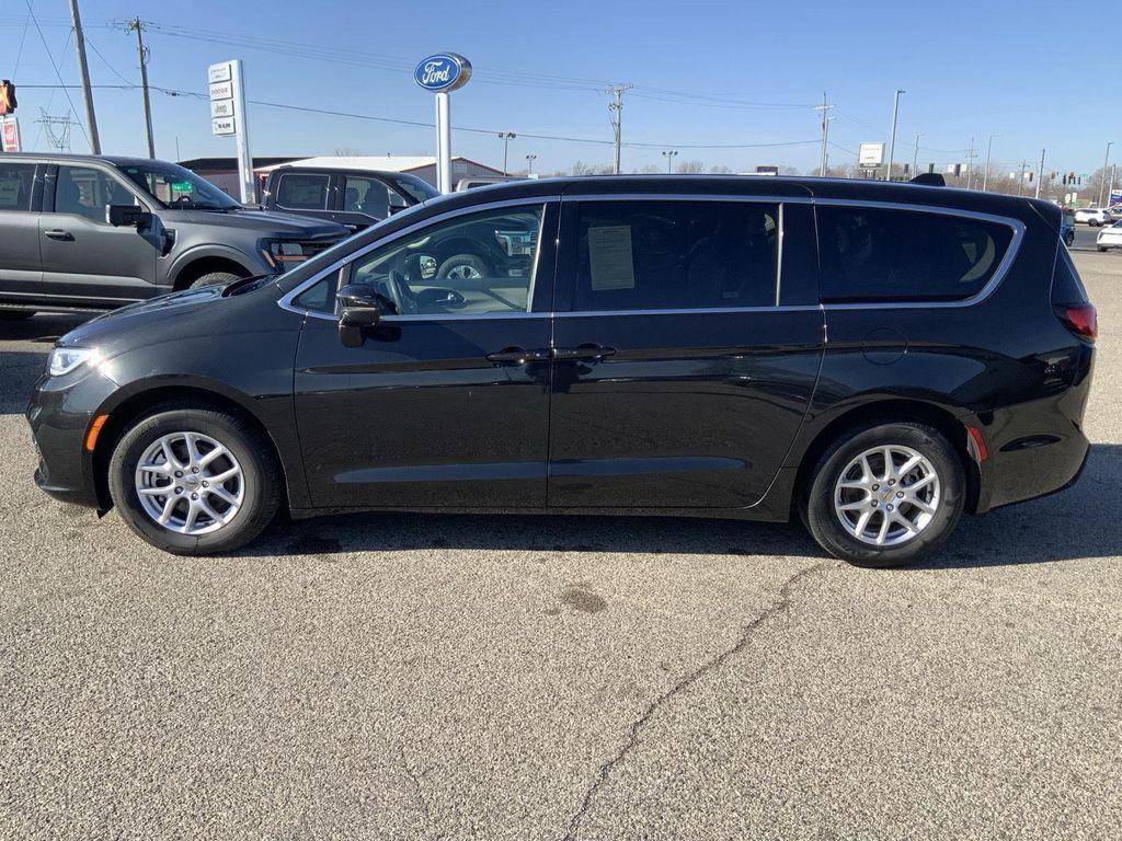 used 2023 Chrysler Pacifica car, priced at $24,800