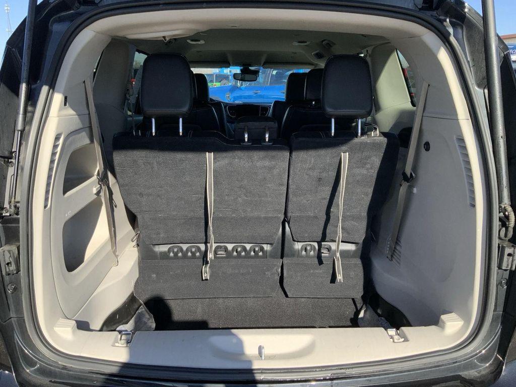 used 2023 Chrysler Pacifica car, priced at $24,800