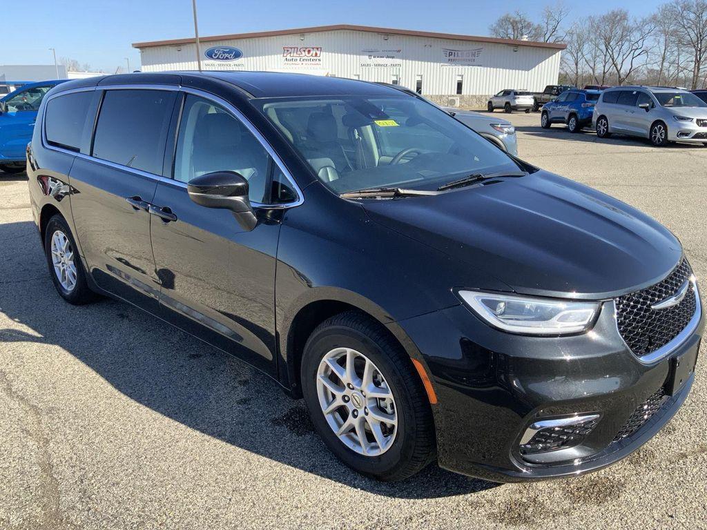 used 2023 Chrysler Pacifica car, priced at $24,800