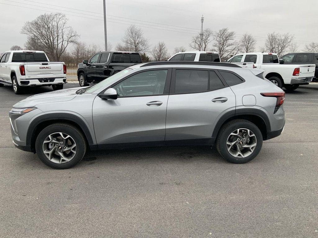 used 2025 Chevrolet Trax car, priced at $21,700