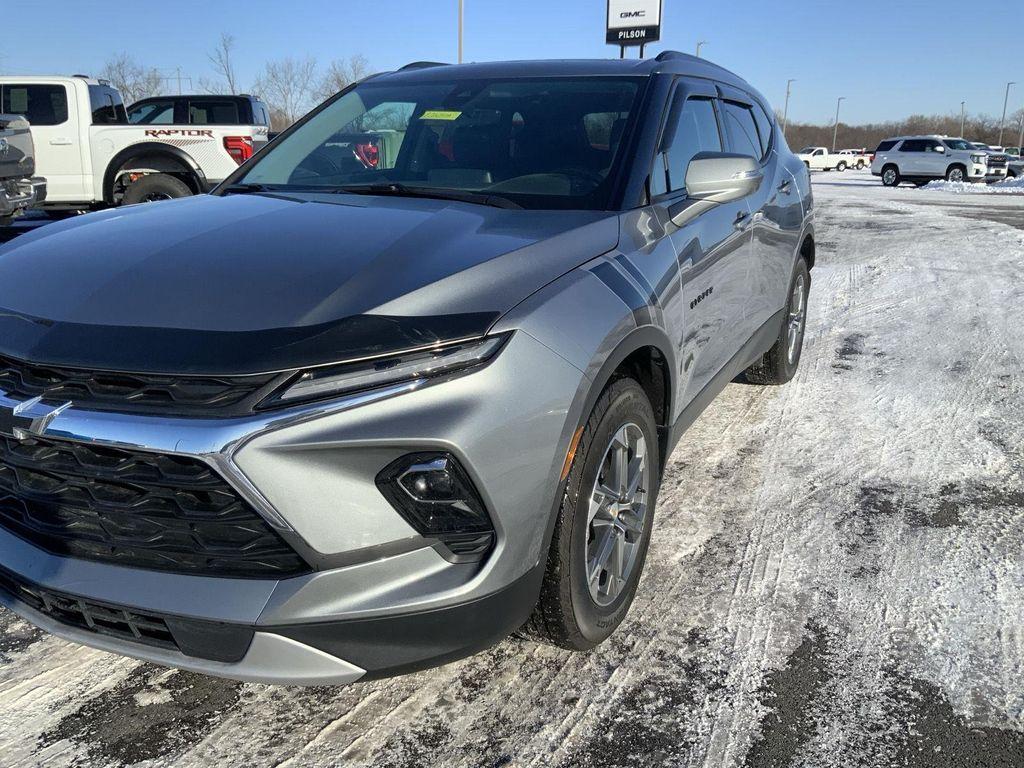 used 2024 Chevrolet Blazer car, priced at $32,600