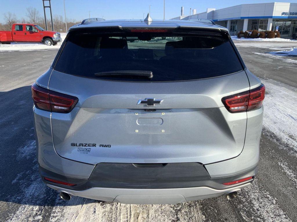 used 2024 Chevrolet Blazer car, priced at $32,600