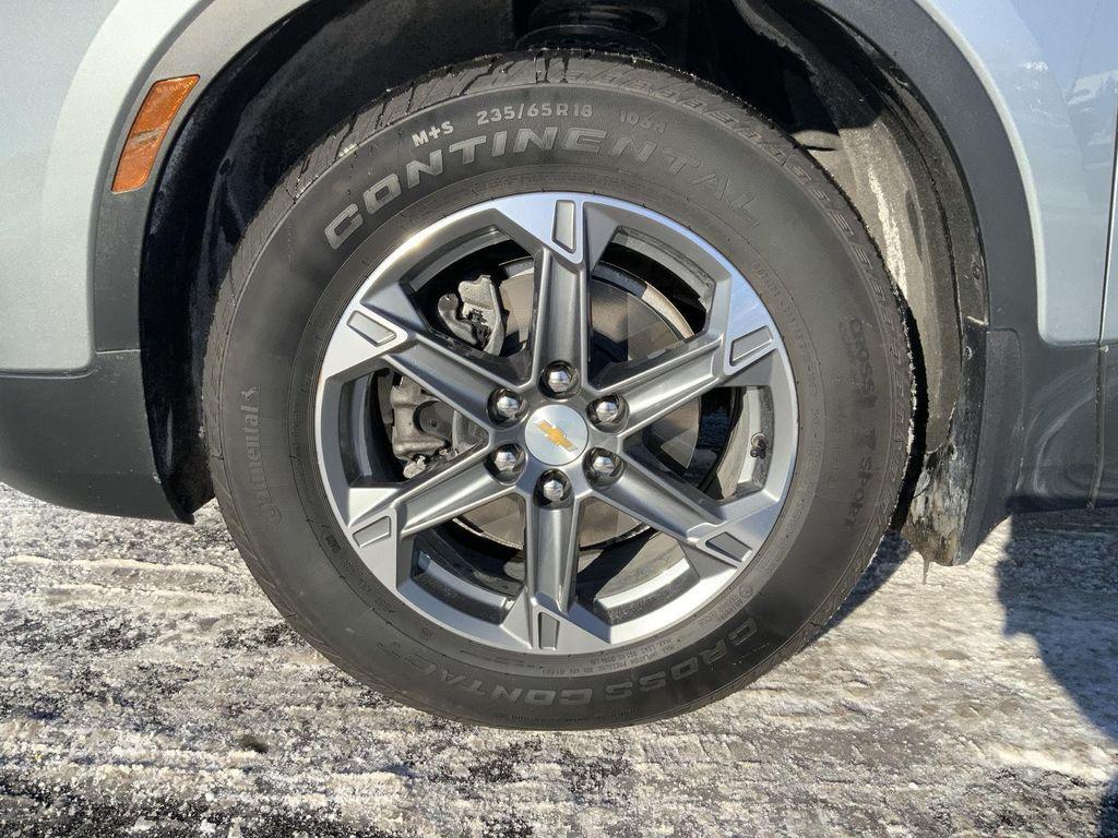 used 2024 Chevrolet Blazer car, priced at $32,600