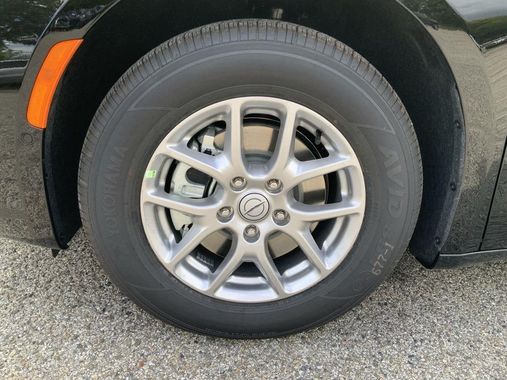 new 2026 Chrysler Pacifica car, priced at $41,243