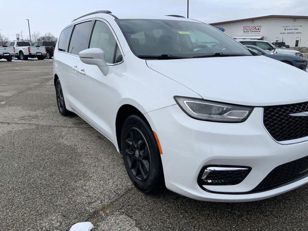 used 2022 Chrysler Pacifica car, priced at $21,000