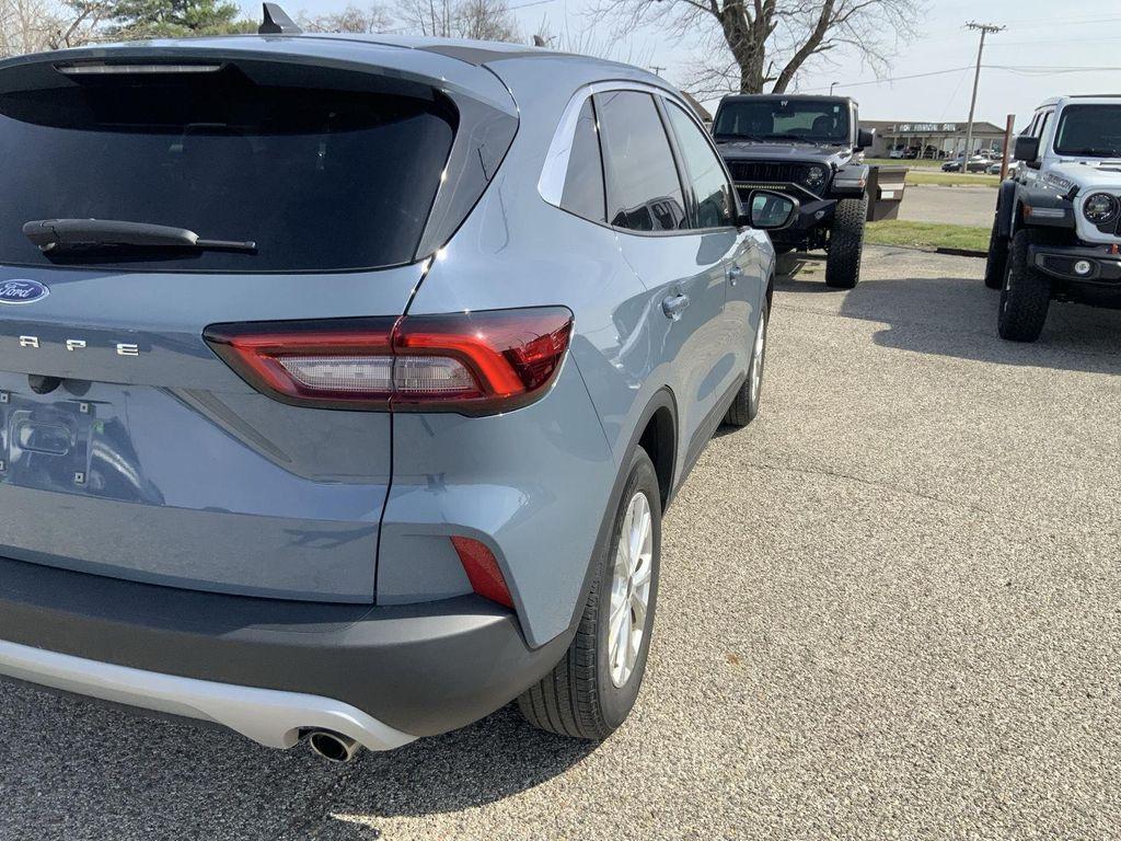 used 2023 Ford Escape car, priced at $21,000