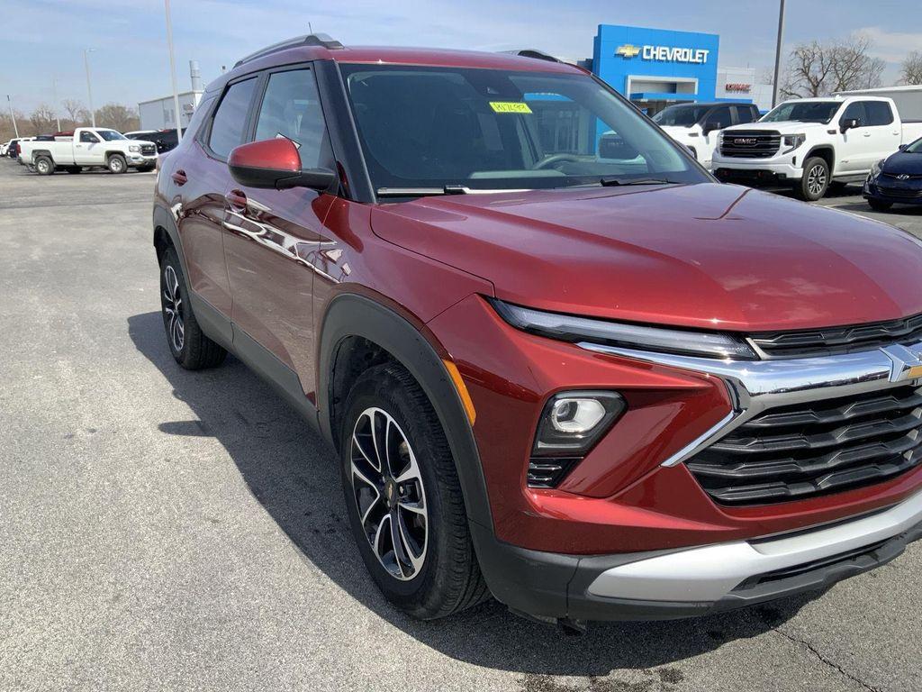 used 2025 Chevrolet TrailBlazer car, priced at $22,000