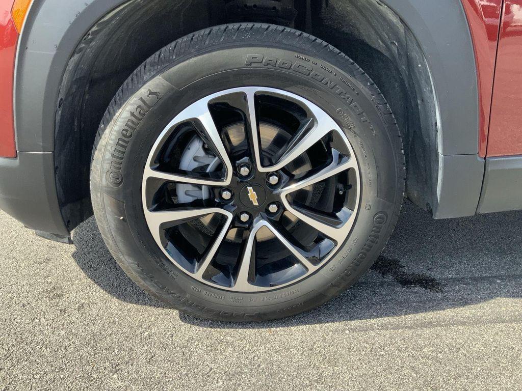used 2025 Chevrolet TrailBlazer car, priced at $22,000