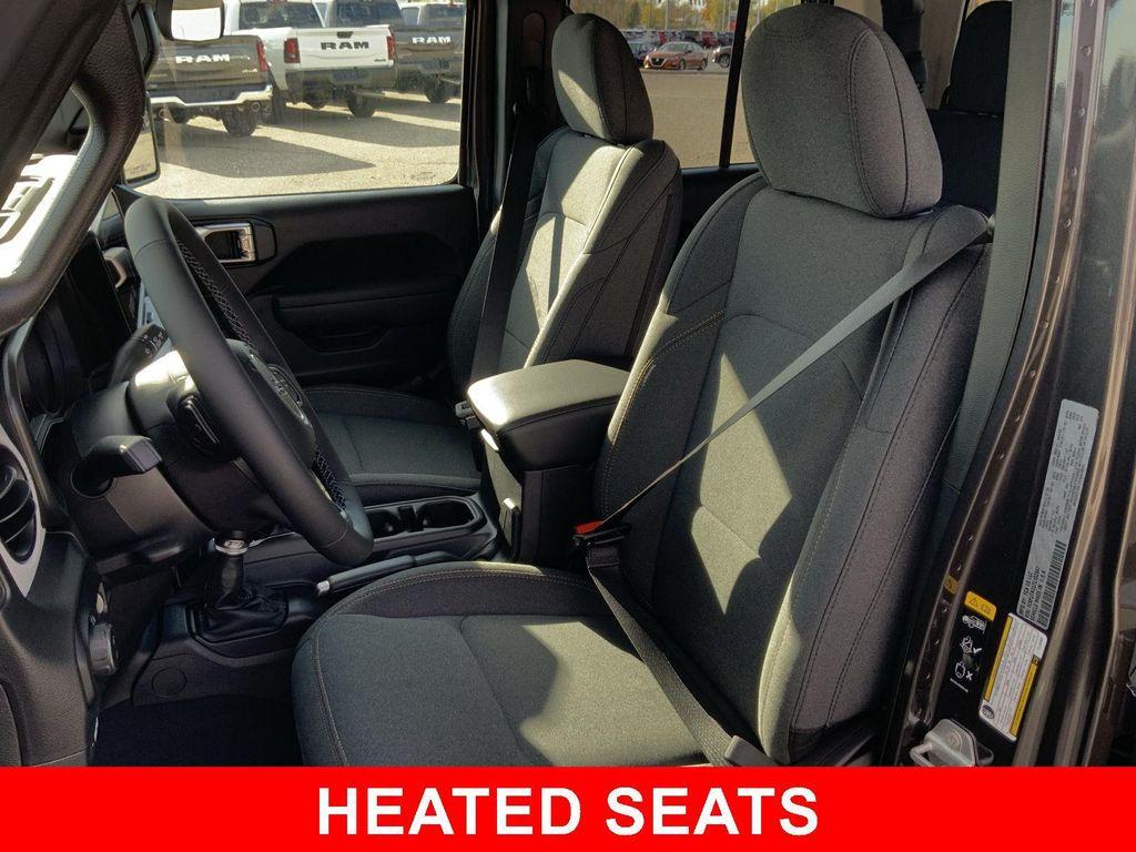 new 2026 Jeep Gladiator car, priced at $47,214