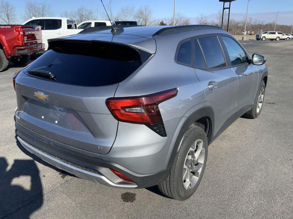 used 2025 Chevrolet Trax car, priced at $21,000