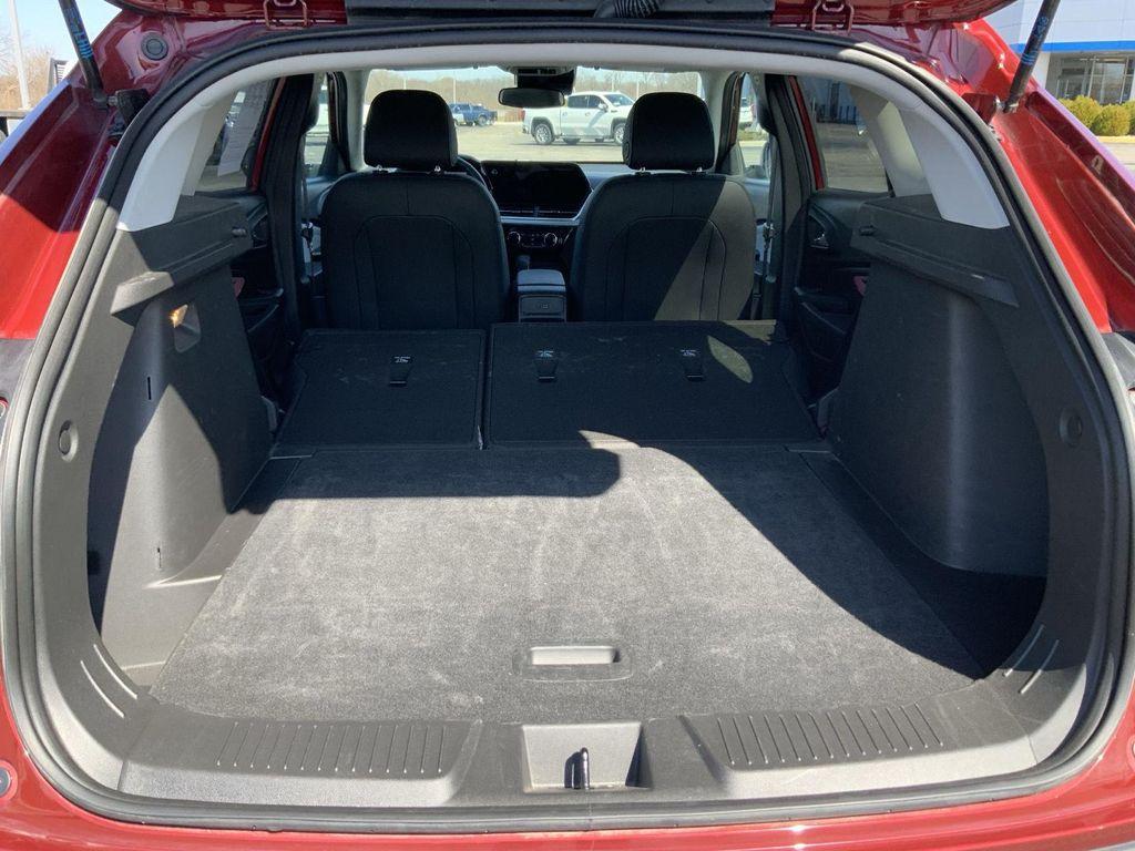 used 2025 Chevrolet Trax car, priced at $22,200