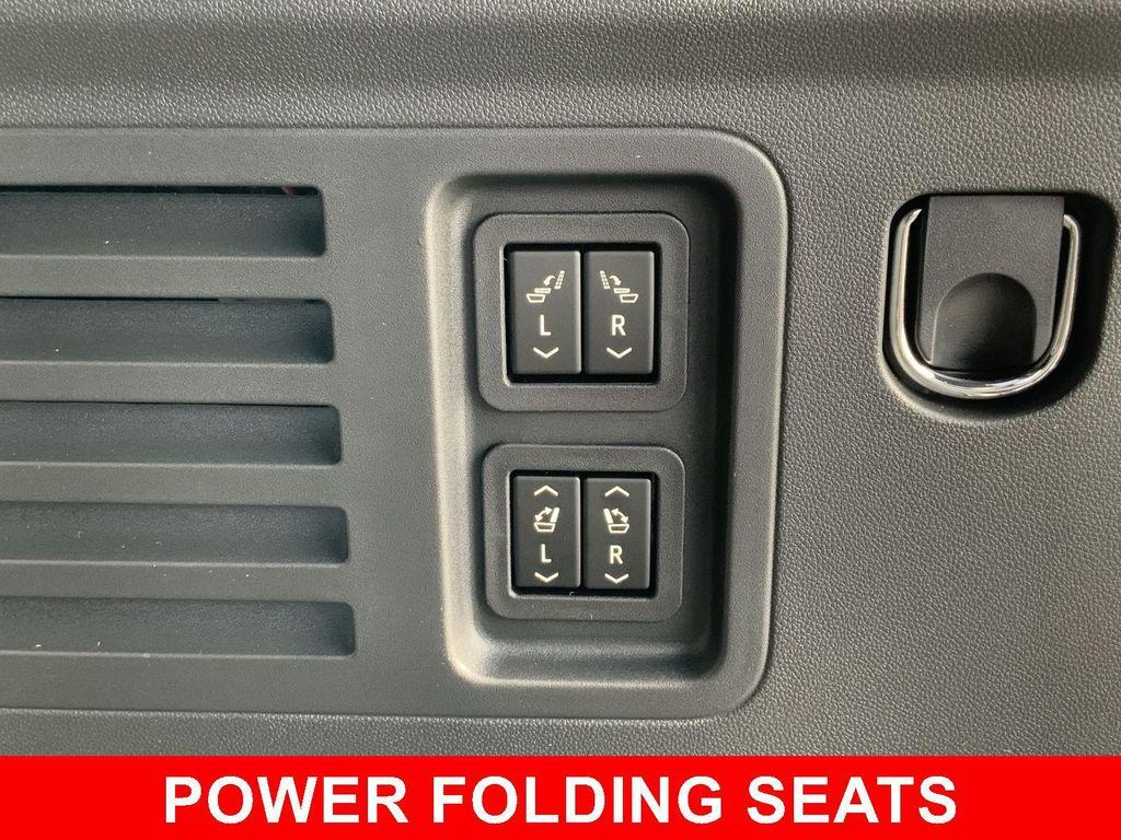 new 2026 Chevrolet Traverse car