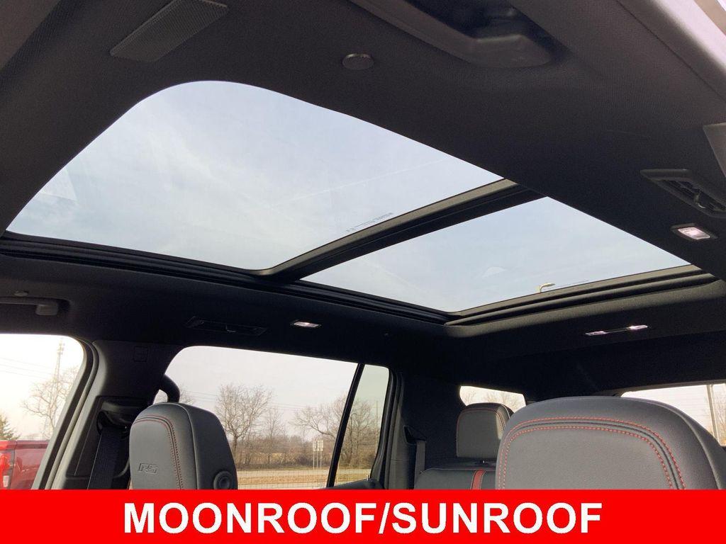 new 2026 Chevrolet Traverse car