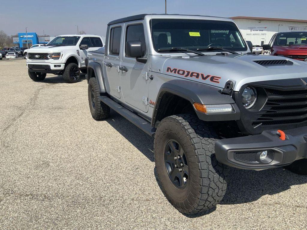 used 2023 Jeep Gladiator car, priced at $38,000