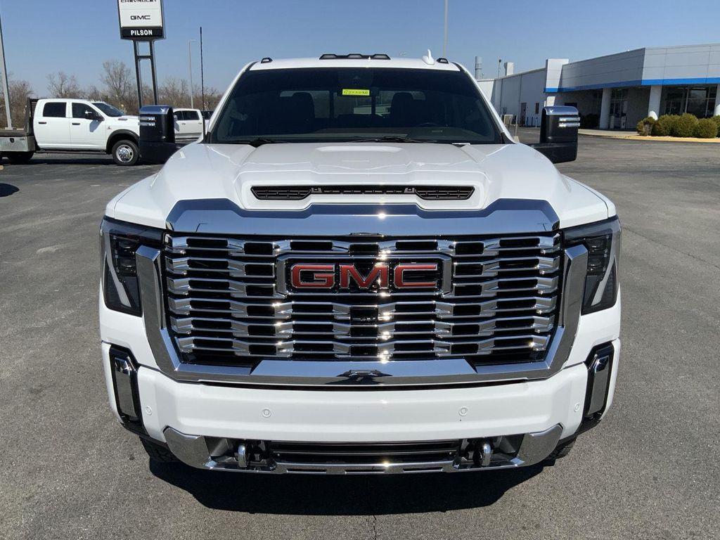 used 2024 GMC Sierra 3500 car, priced at $70,000