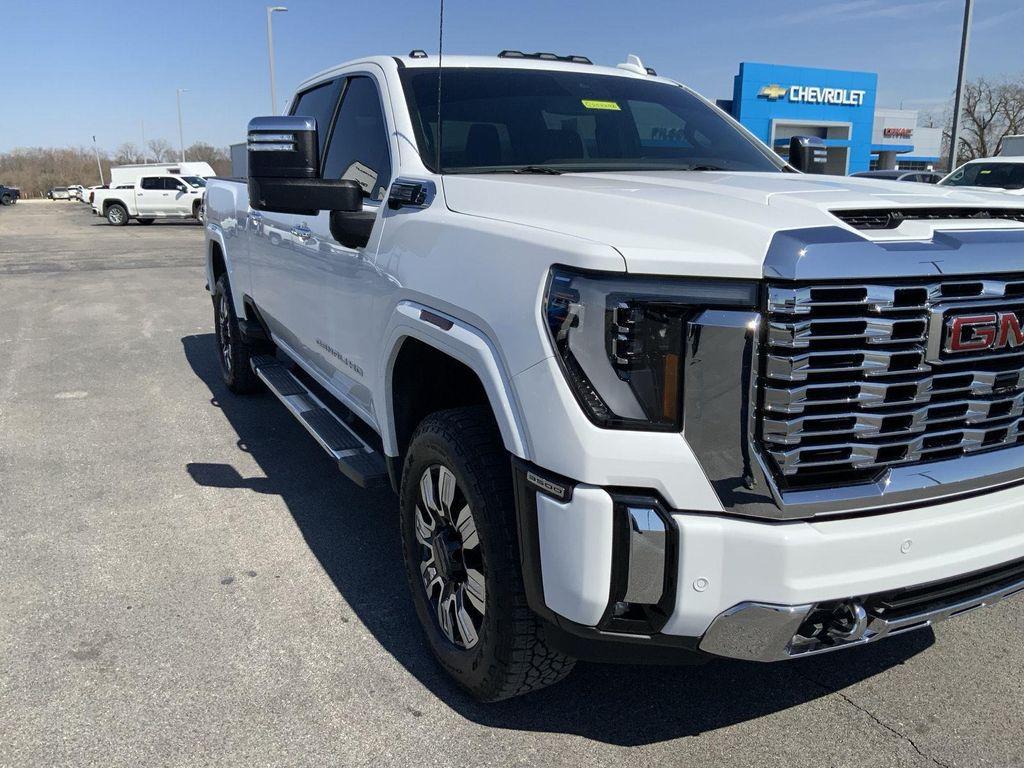 used 2024 GMC Sierra 3500 car, priced at $70,000