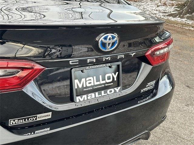 used 2022 Toyota Camry Hybrid car, priced at $24,900