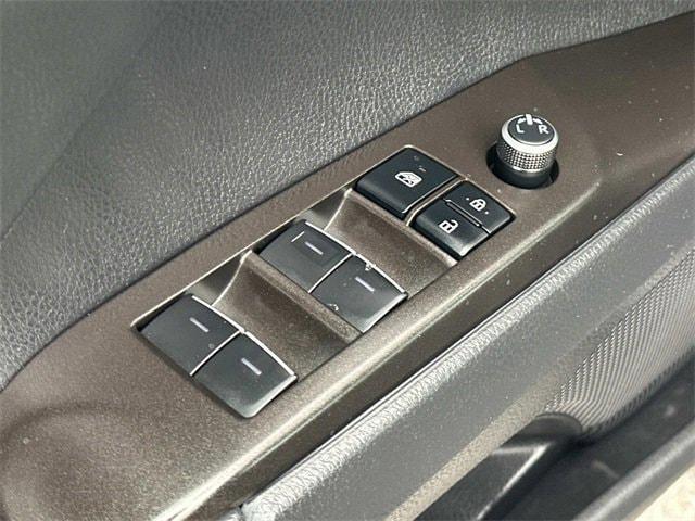 used 2022 Toyota Camry Hybrid car, priced at $24,900